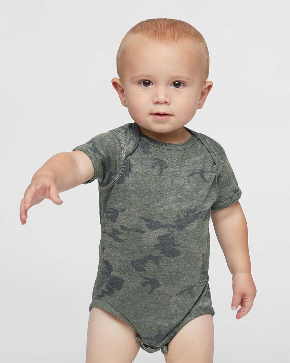 USA puff vinyl camo shirt